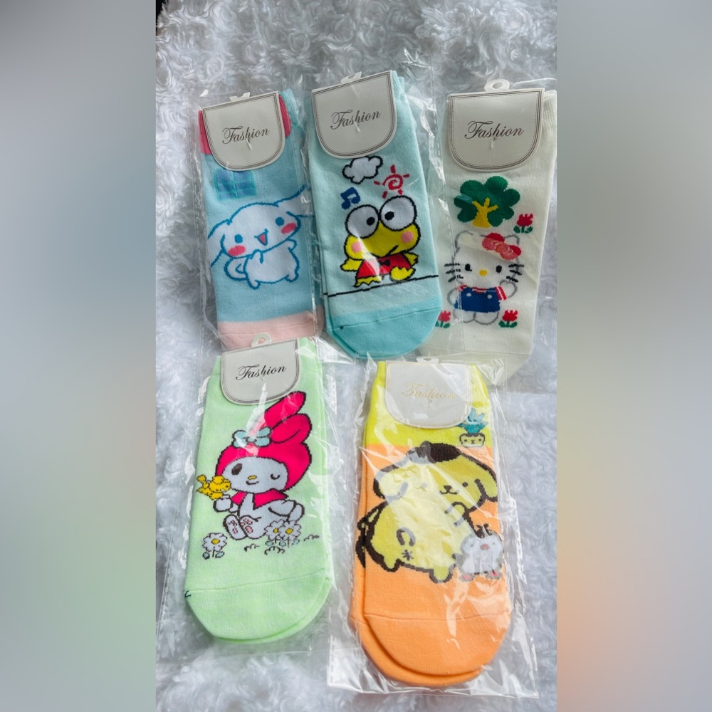 Sanrio socks 5 sets